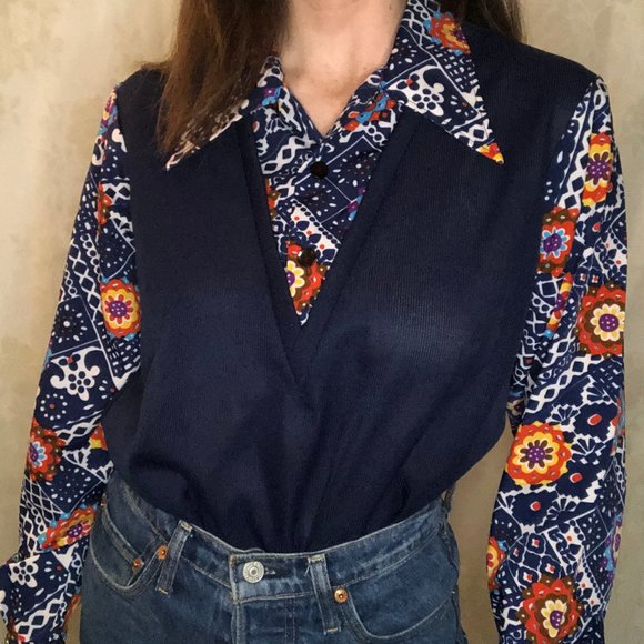 Vintage Tops - 1960s Vintage Floral & Plaid Absract Vest Shirt